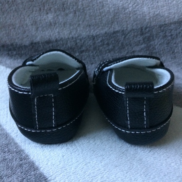 Wee Tots loafer shoes - Picture 3 of 5